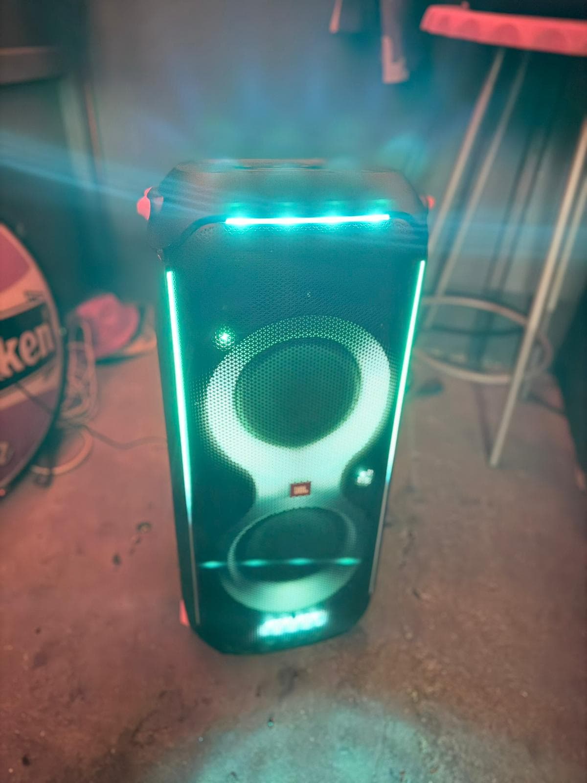 JBL 710 speaker
